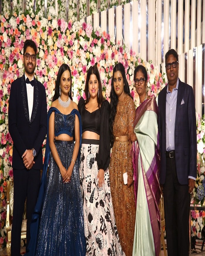 director gunasekhars daughterwedding photo10